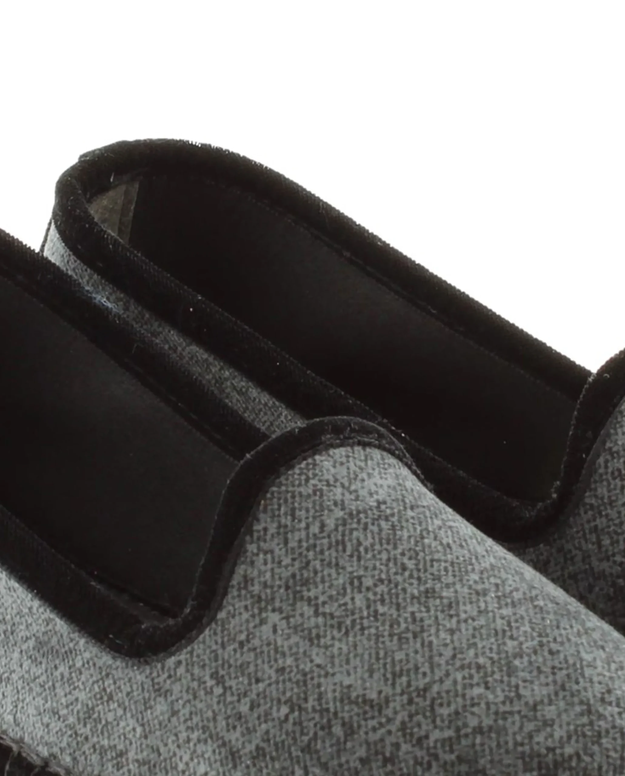 Mujer Vidorreta Slippers|Slippers|Slipper en terciopelo negro Pitiusa